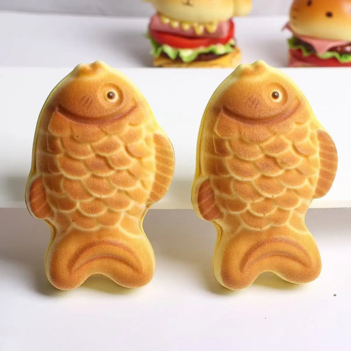 taiyaki bread squishies